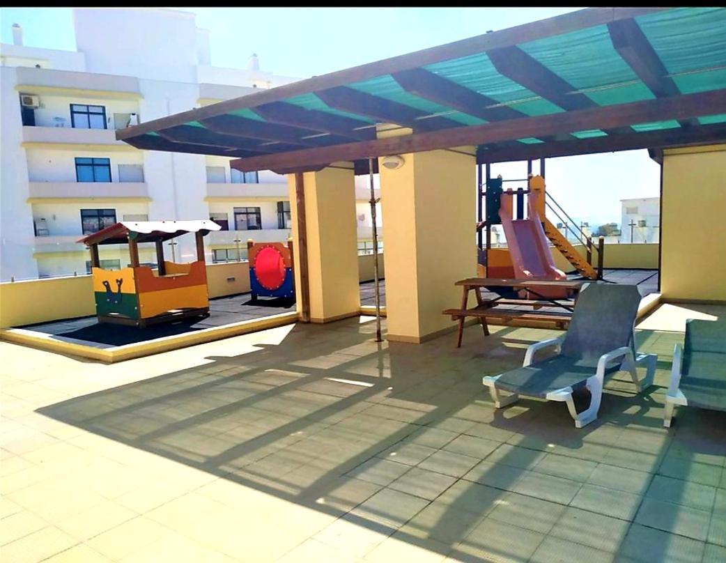 Armação de PêraOcean Breeze - Terrace Pools公寓 外观 照片